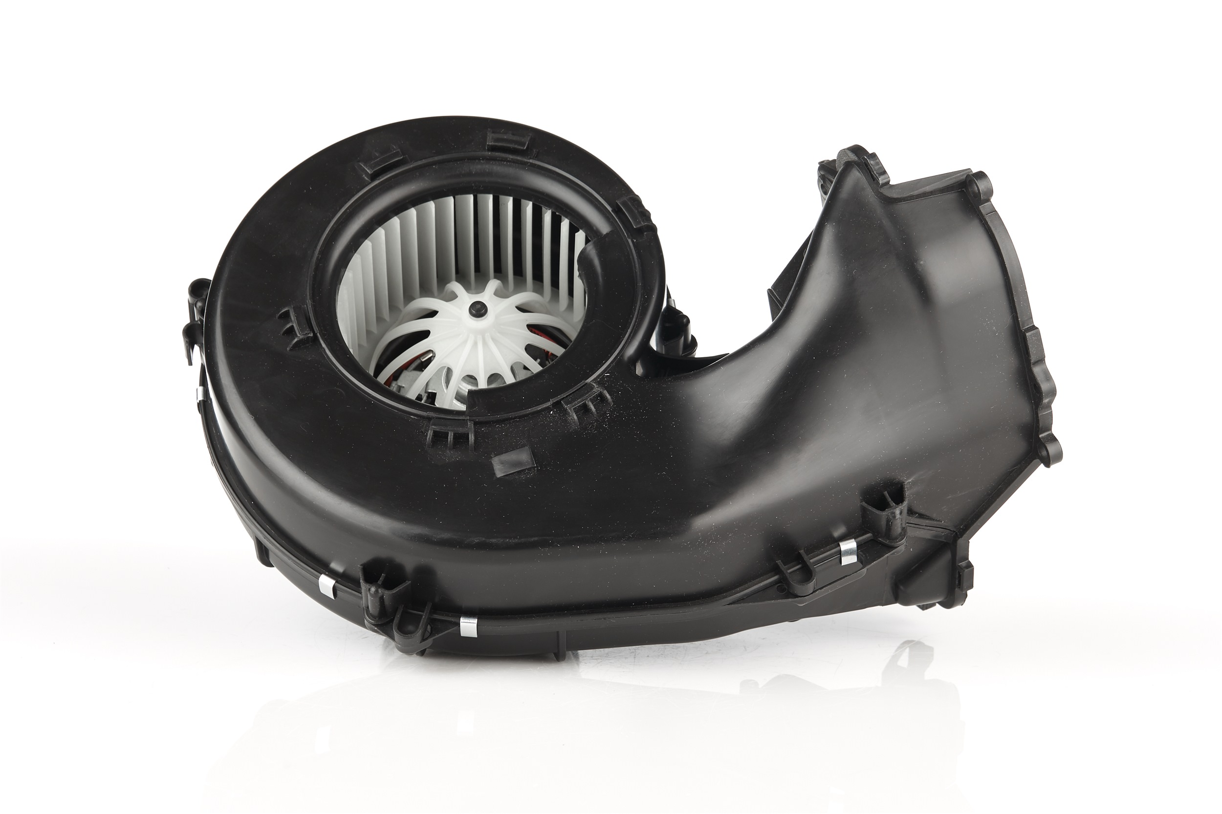 Pulseur d'air habitacle 13124703 NISSENS 87247 OPEL, VOLVO