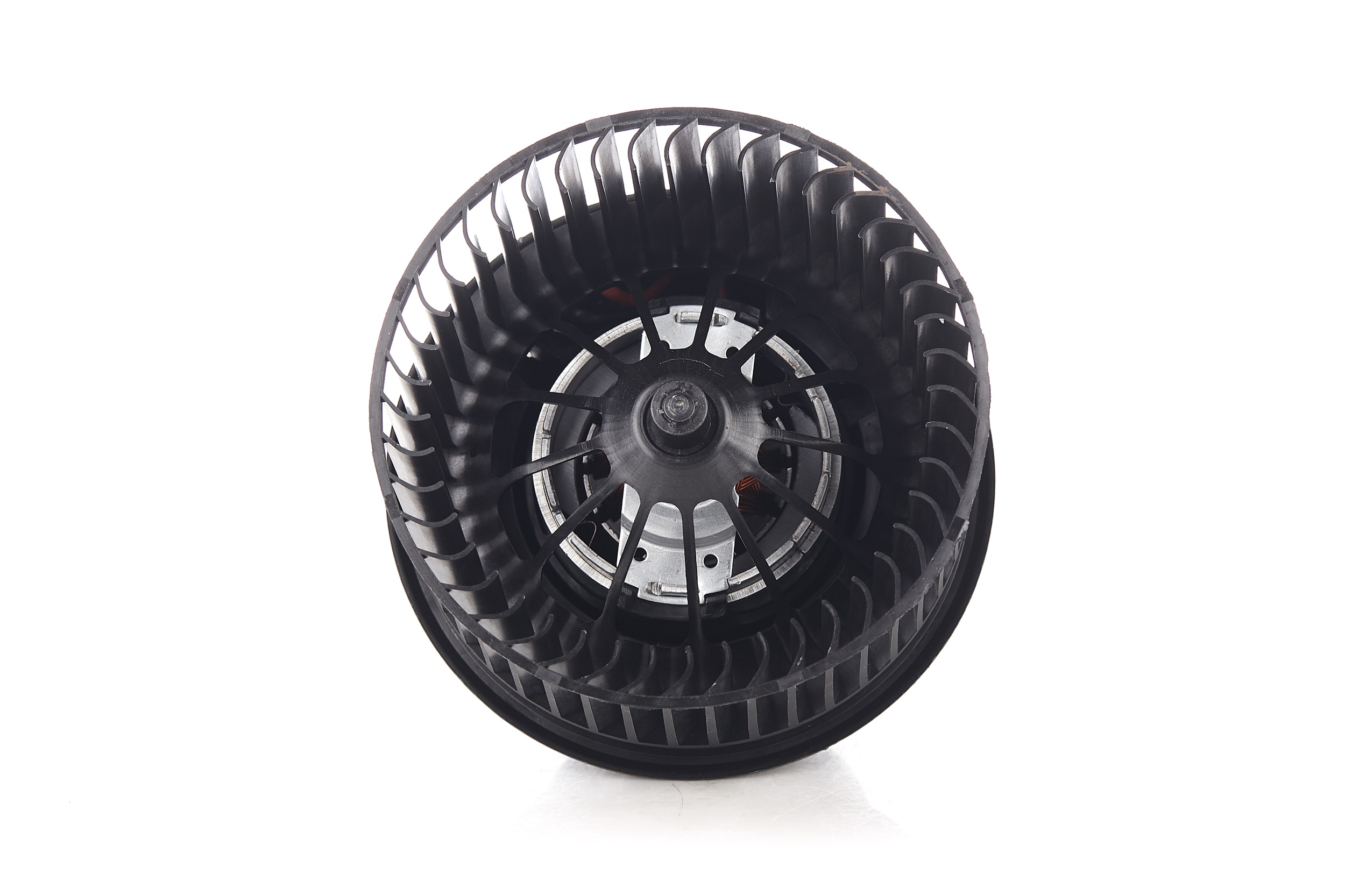 Pulseur d'air habitacle 1 379 568 NISSENS 87492 FORD, VOLVO