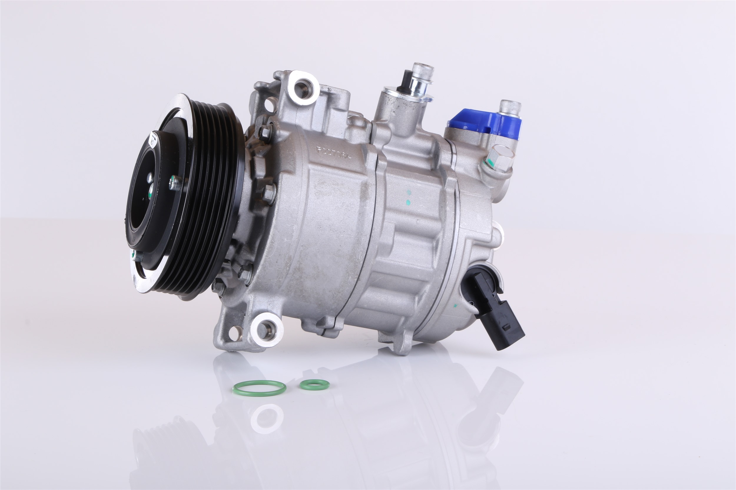 NISSENS 890602 AC pumpe AUDI A7 originale pris