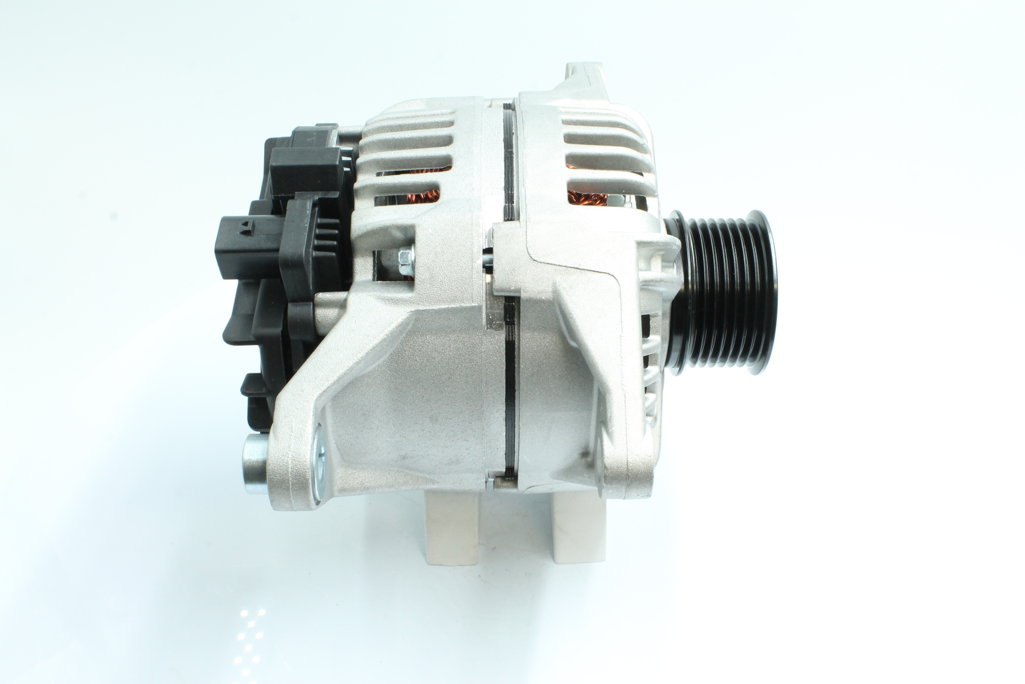 PowerMax 89213024 Alternator IVECO Daily IV Flatbed Vrachtwagen / Chassis 2.3 35C14, 35S14, 35S14 /P 136 Pk Diesel F1AE0481H