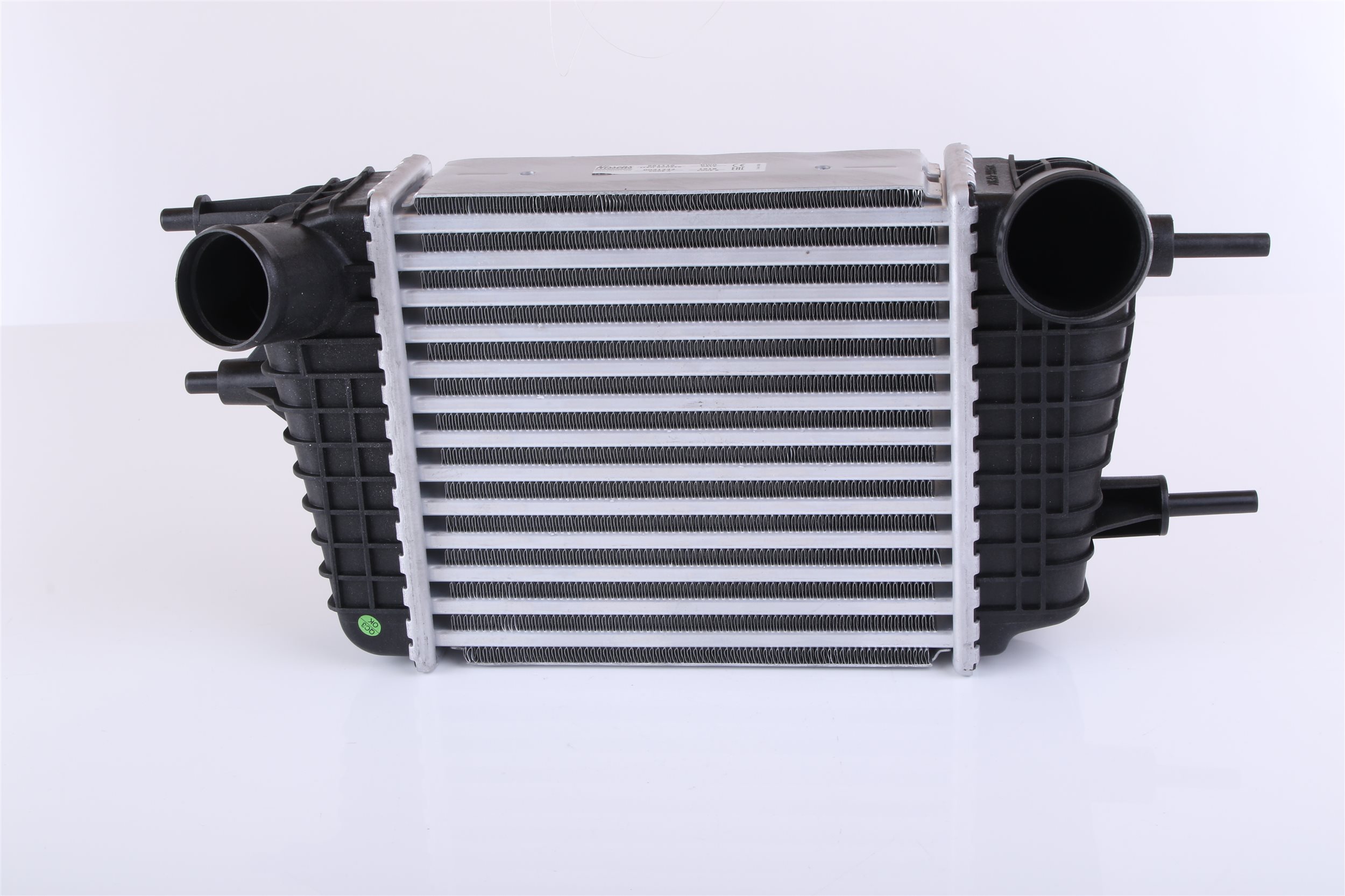 NISSENS 961116 Nissan Note E12 turbo intercooler