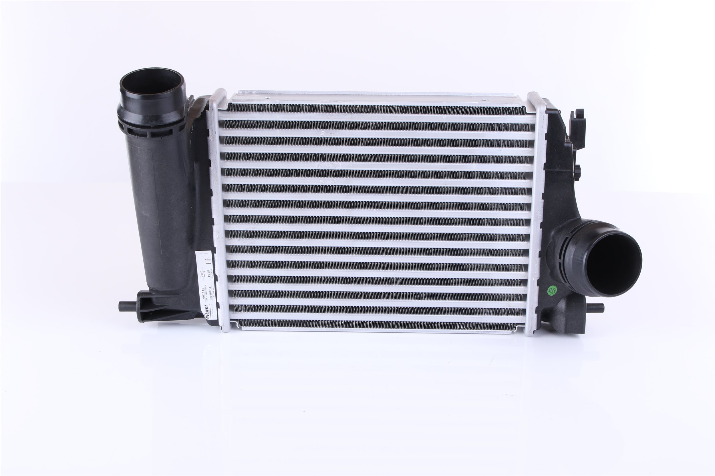 NISSENS 961118 Intercooler