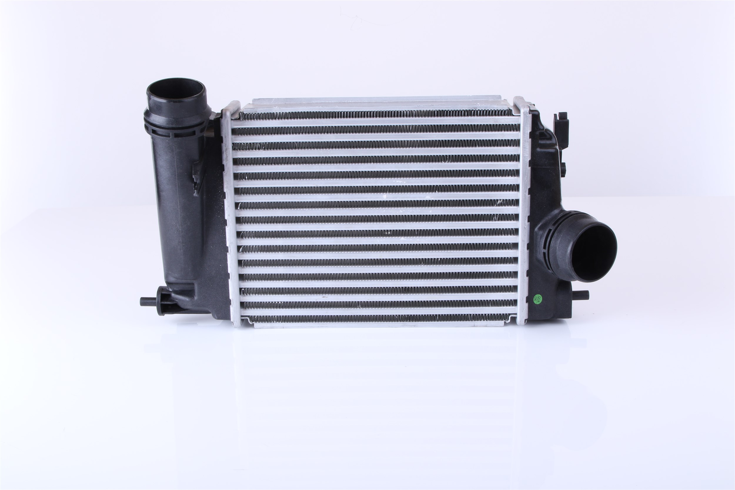 Intercooler 14461-4EA1B NISSENS 961120 RENAULT, NISSAN