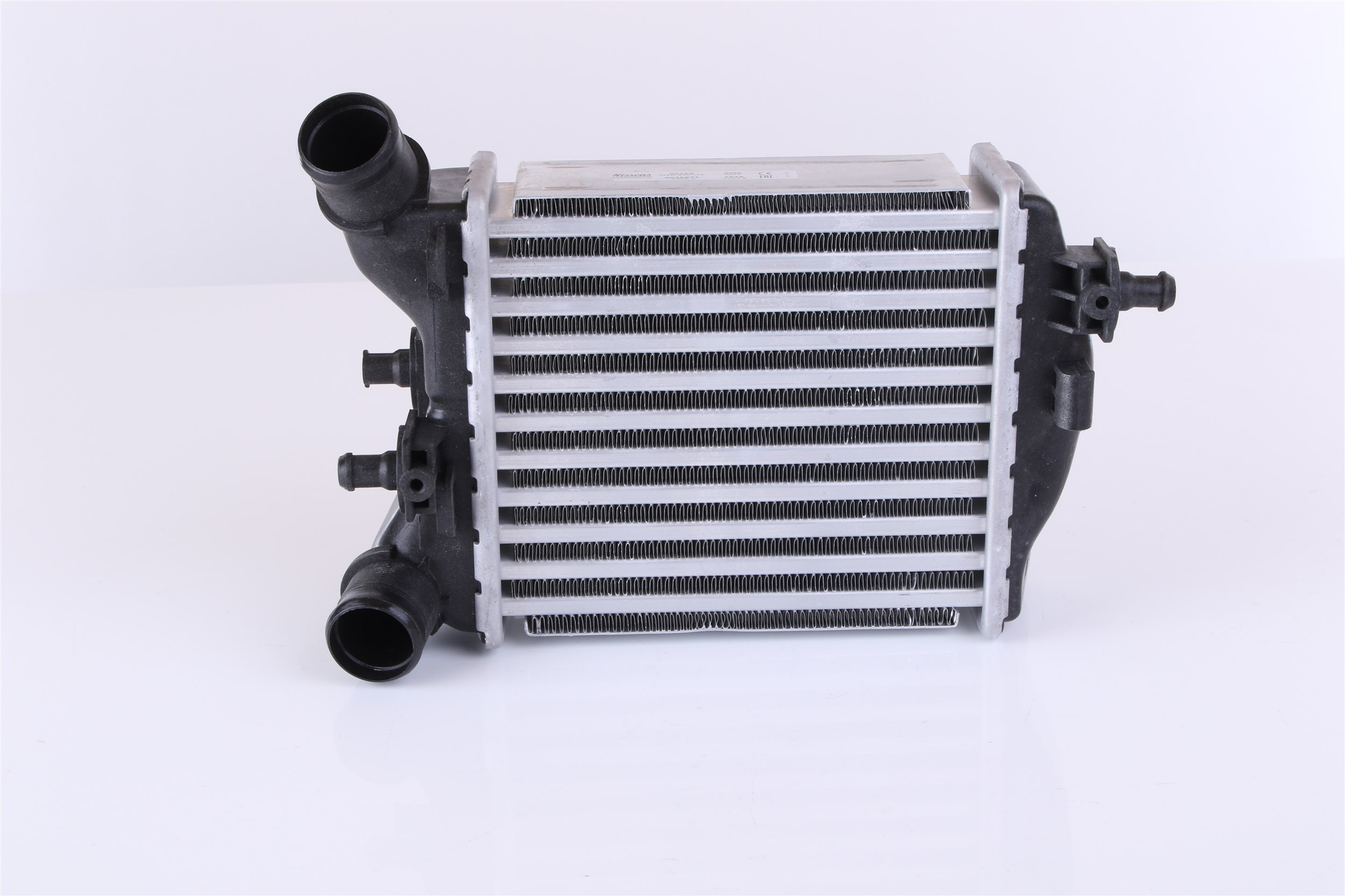NISSENS 96168 Intercooler