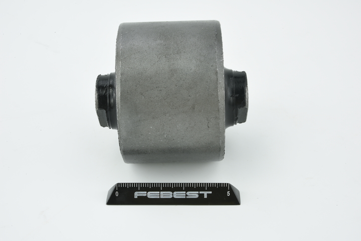 Silent block braccio oscillante FEBEST CHAB-003