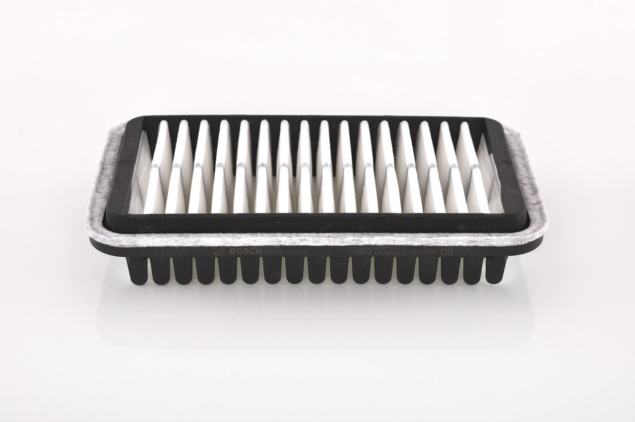 Luftfilter F 026 400 418 BOSCH 1378075F00 SUZUKI, CHEVROLET, BEDFORD, MARUTI