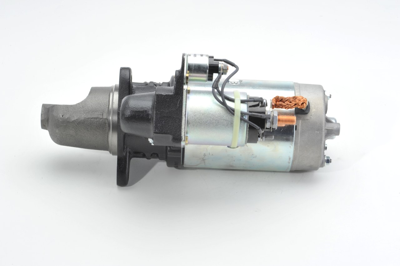 IE (R) 24V 6,2 KW BOSCH A 005 151 50 01 Démarreur