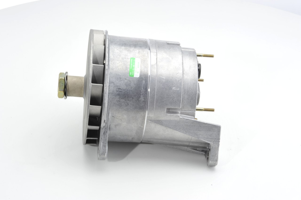 Lichtmaschine 0 120 689 571 BOSCH A0111545002 MERCEDES-BENZ, DAIMLER