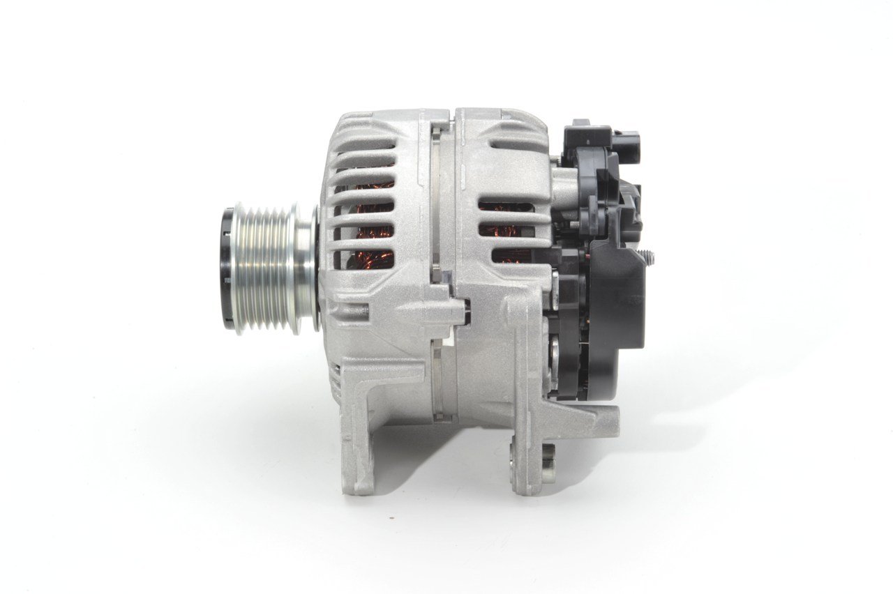Lichtmaschine 0 124 325 178 BOSCH 38522319F VW, CHRYSLER, LDV