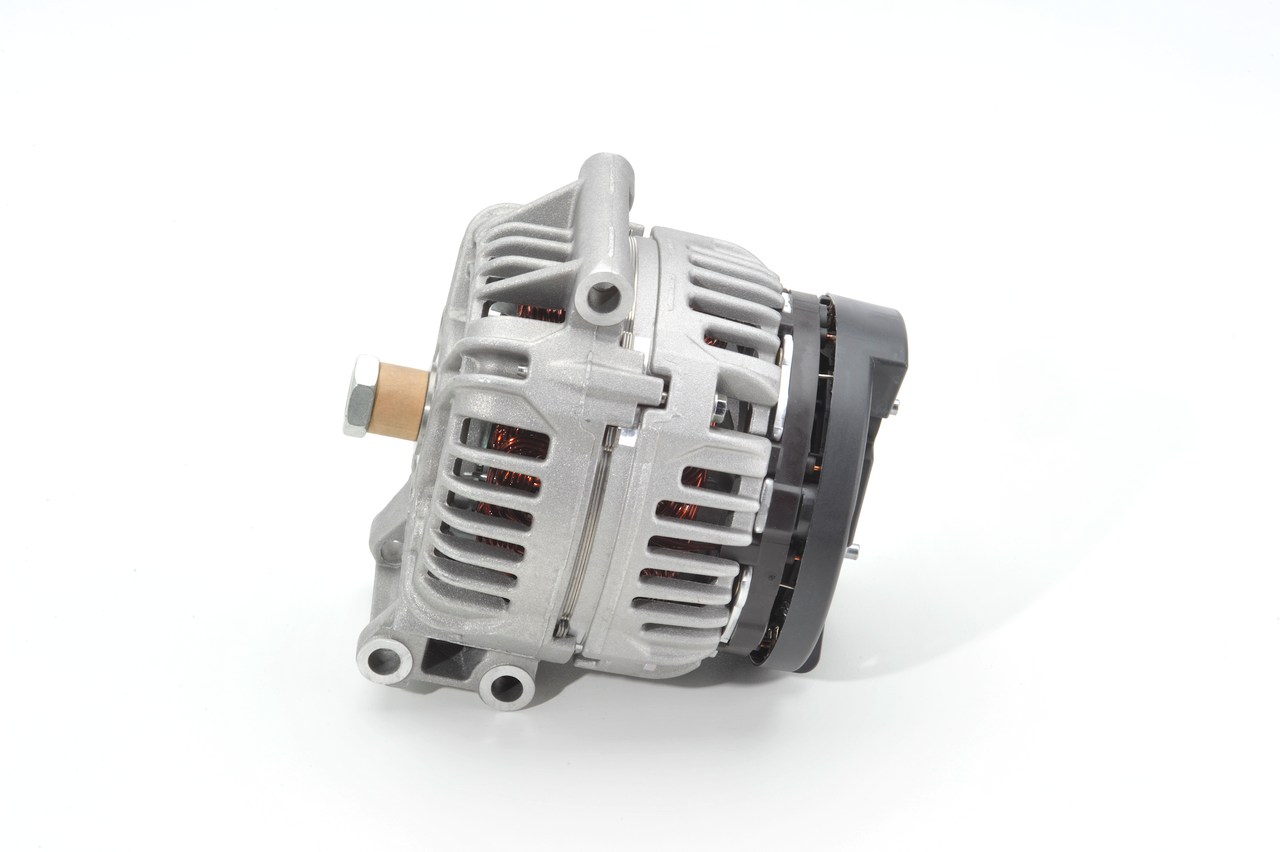 Laturi 0124325185 BOSCH 7701 473 637 RENAULT, DACIA, RENAULT TRUCKS