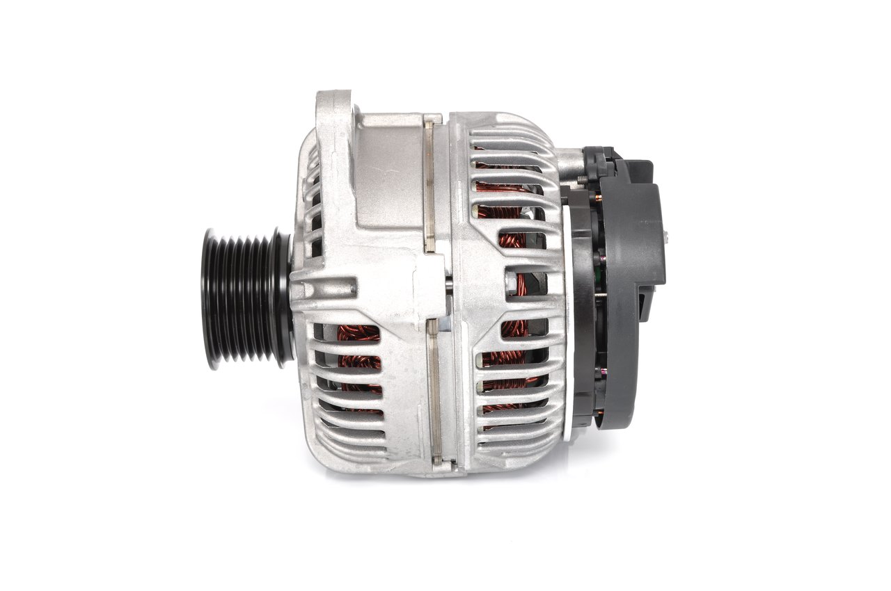 BOSCH 0 124 525 020 Wisselstroomdynamo IVECO Daily IV Flatbed Vrachtwagen / Chassis 2.3 35C14, 35S14, 35S14 /P 136 Pk Diesel F1AE0481H
