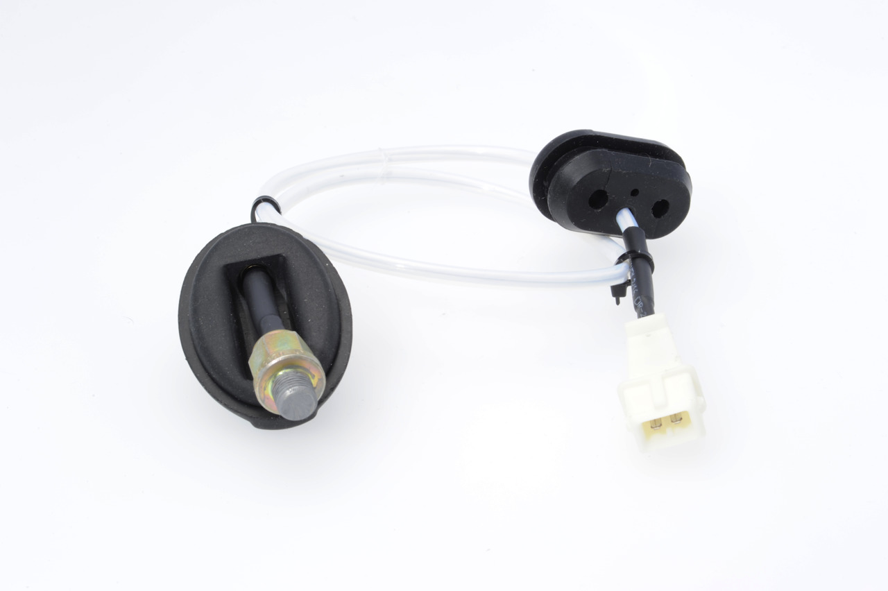 BOSCH 0 280 130 070 Capteur, température de la culasse