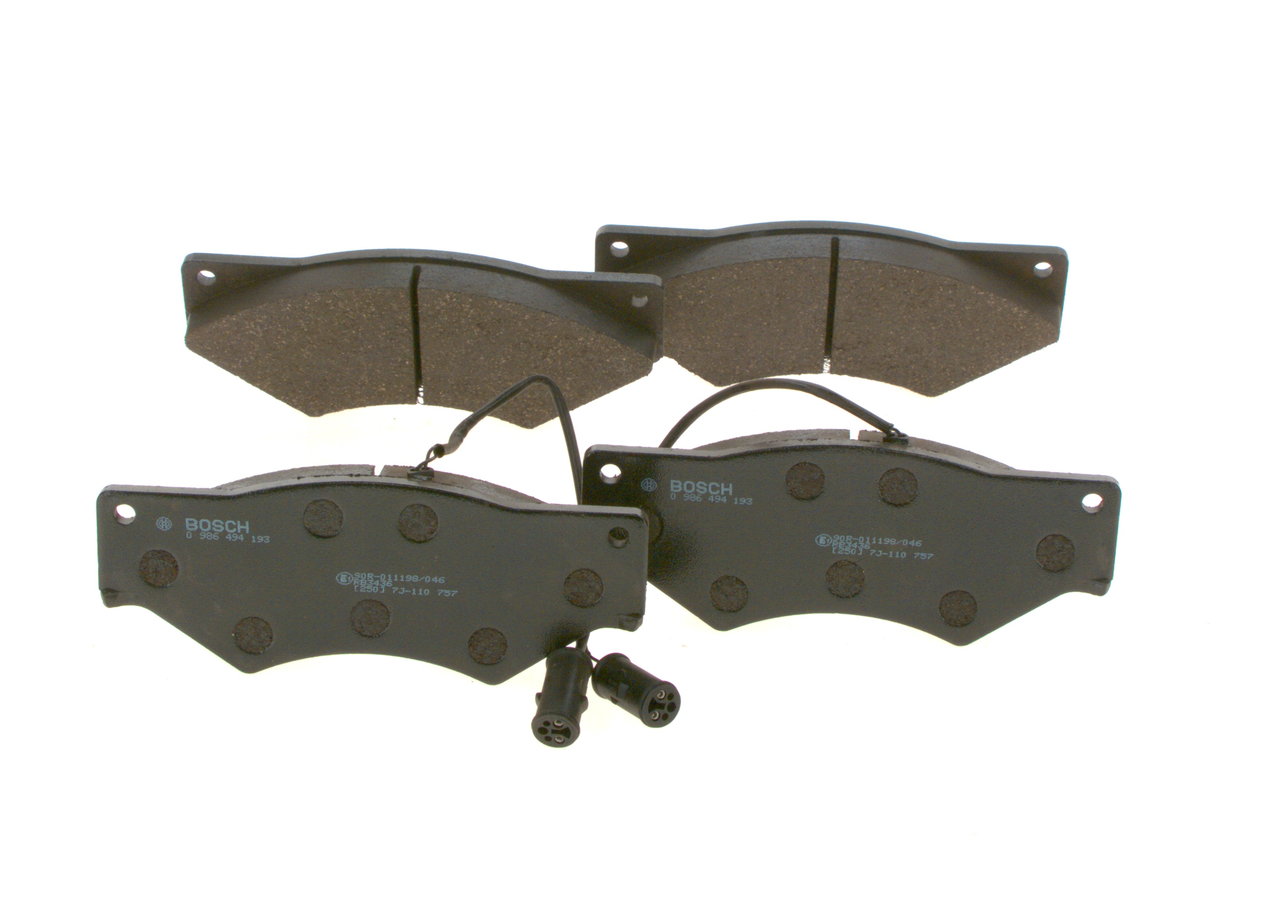 BOSCH 0 986 494 193 Remblok IVECO Daily II Flatbed Vrachtwagen/Chassis 2.5 35-12 116 Pk Diesel 8140.47