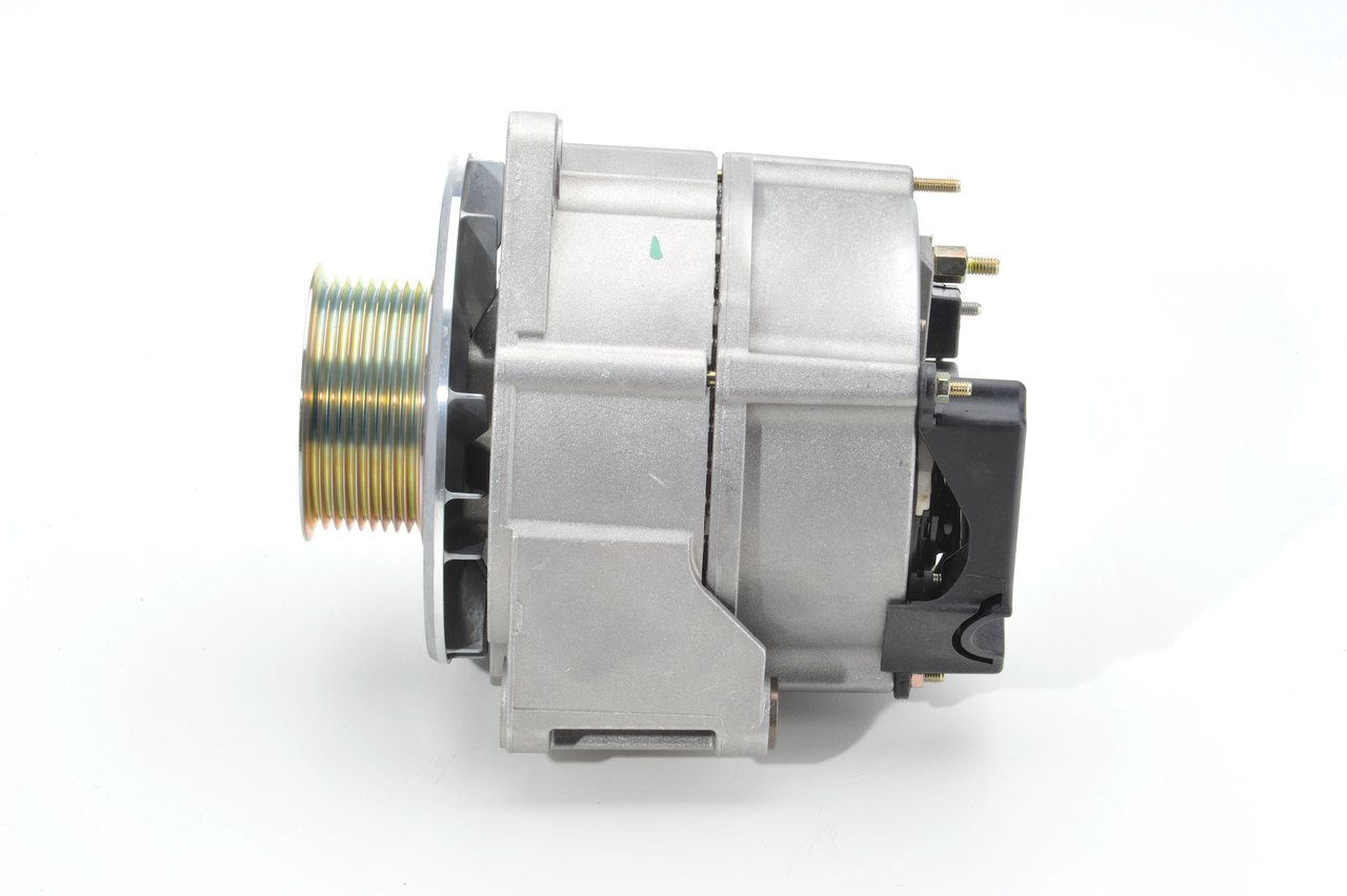 Lichtmaschine 6 033 GB3 023 BOSCH 20402404 VOLVO