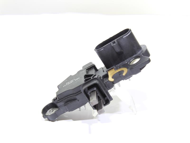 Lichtmaschinenregler 10700267 ALANKO 1501246 MERCEDES-BENZ