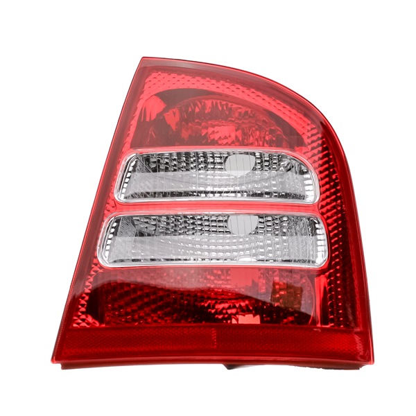 Zadní světlo 1U6945112C DPA 89450202202 SKODA