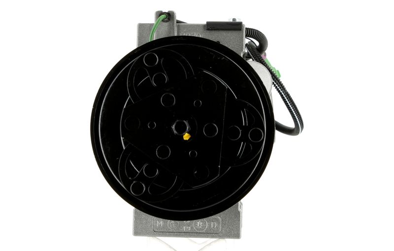 Compresseur de clim 8D0 260 805 CEVAM 8600082 VOLKSWAGEN, AUDI, VOLVO, SKODA, SEAT