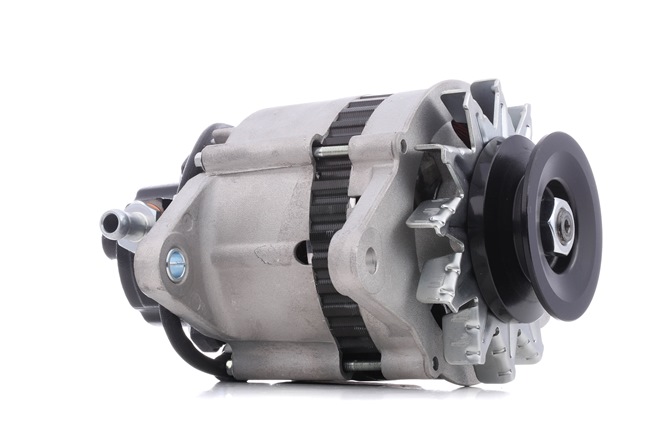 14432390 STARK SKGN0320479 Trooper II SUV Cabrio (UB) Lichtmaschine original