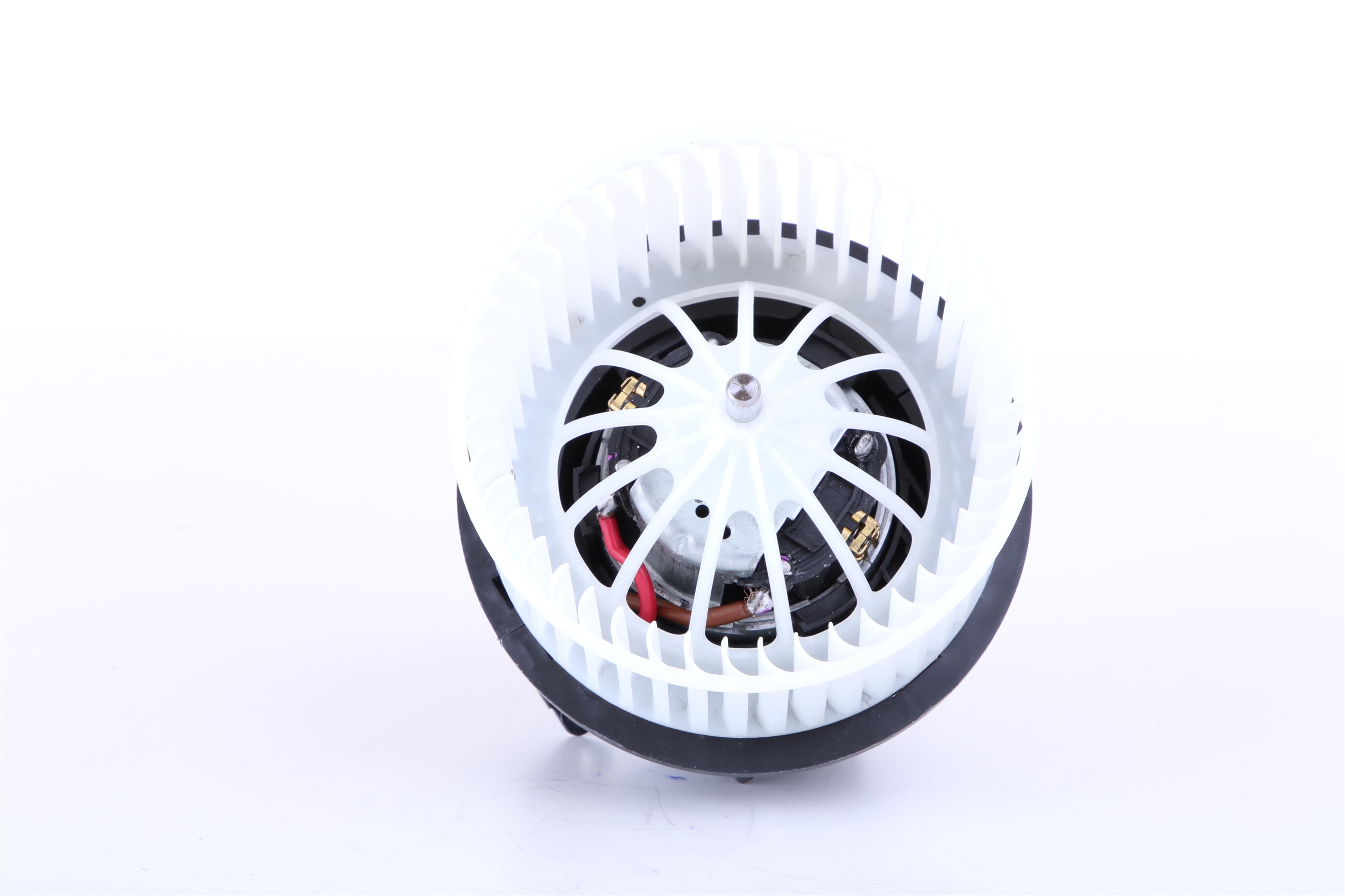 Pulseur d'air habitacle LR016630 NISSENS 87761 VOLVO, LAND ROVER