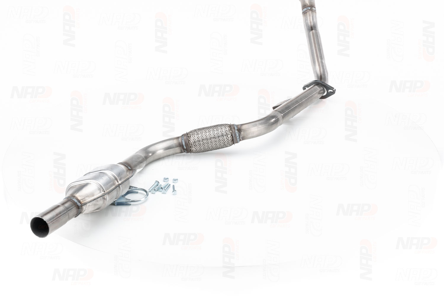 15793889 NAP carparts CAK10466 Катализатор Mercedes W210 цена