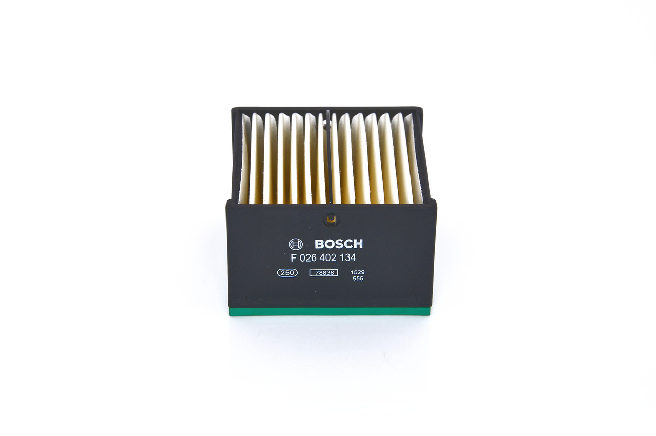 Filtre à carburant F 731 201 060 010 BOSCH F026402134
