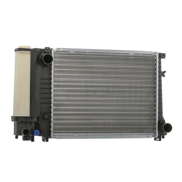 Engine radiator 1 712 994 STARK SKRD-0121560 BMW, MAZDA