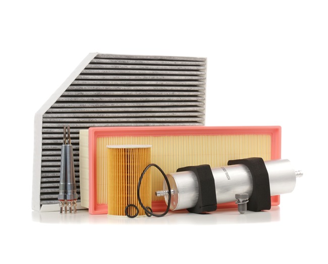 STARK SKPSM-4570146 Filterkit AUDI A4 B8 Avant (8K5) 2.0 TDI quattro 177 Pk Diesel CGLC