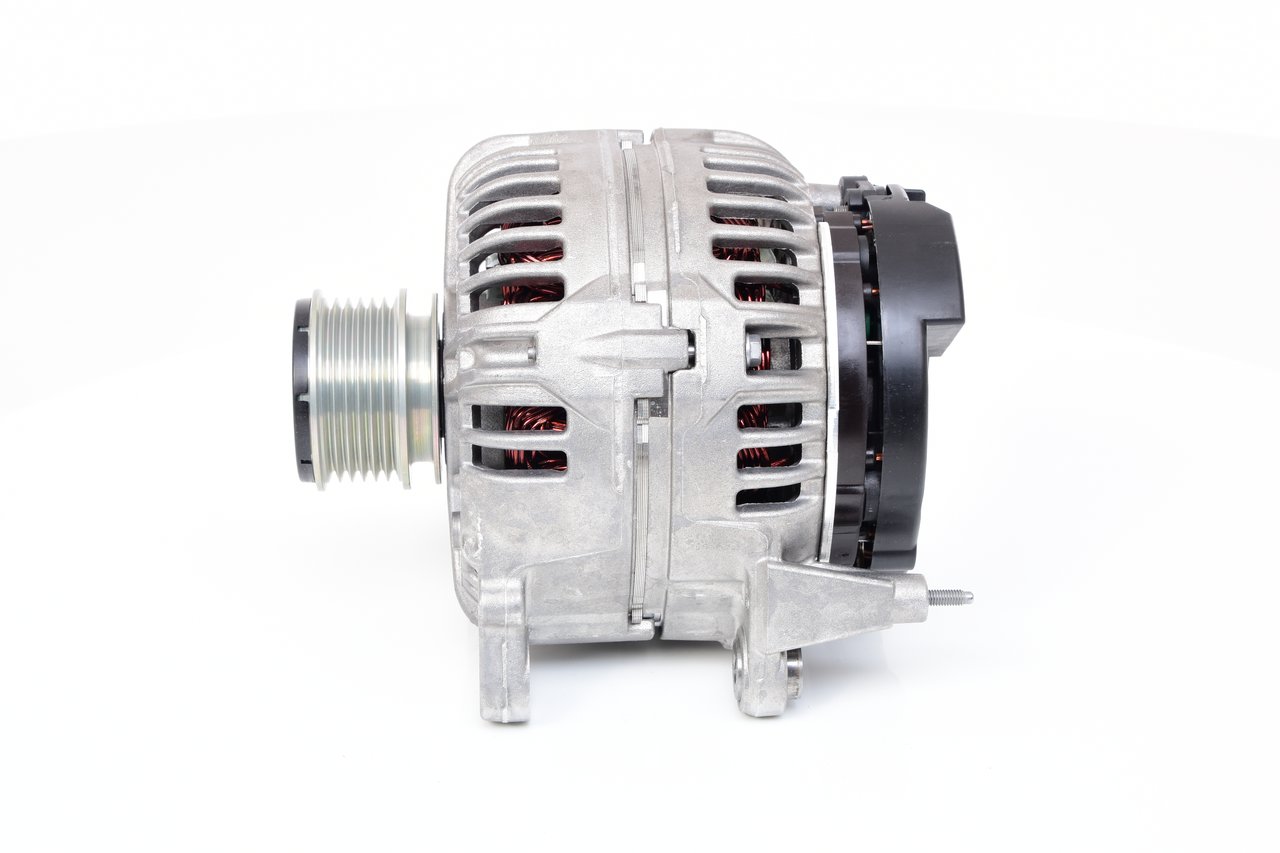 Alternateur 06F.903.023A BOSCH 0124525039 VOLKSWAGEN, AUDI, SKODA, SEAT, LAND ROVER