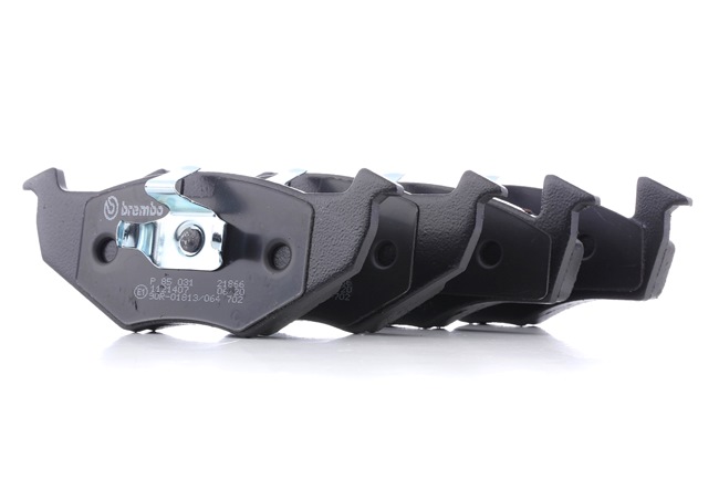 Bremsbeläge 1H069-8151B BREMBO P85031 VW, AUDI, FORD, SKODA, SEAT