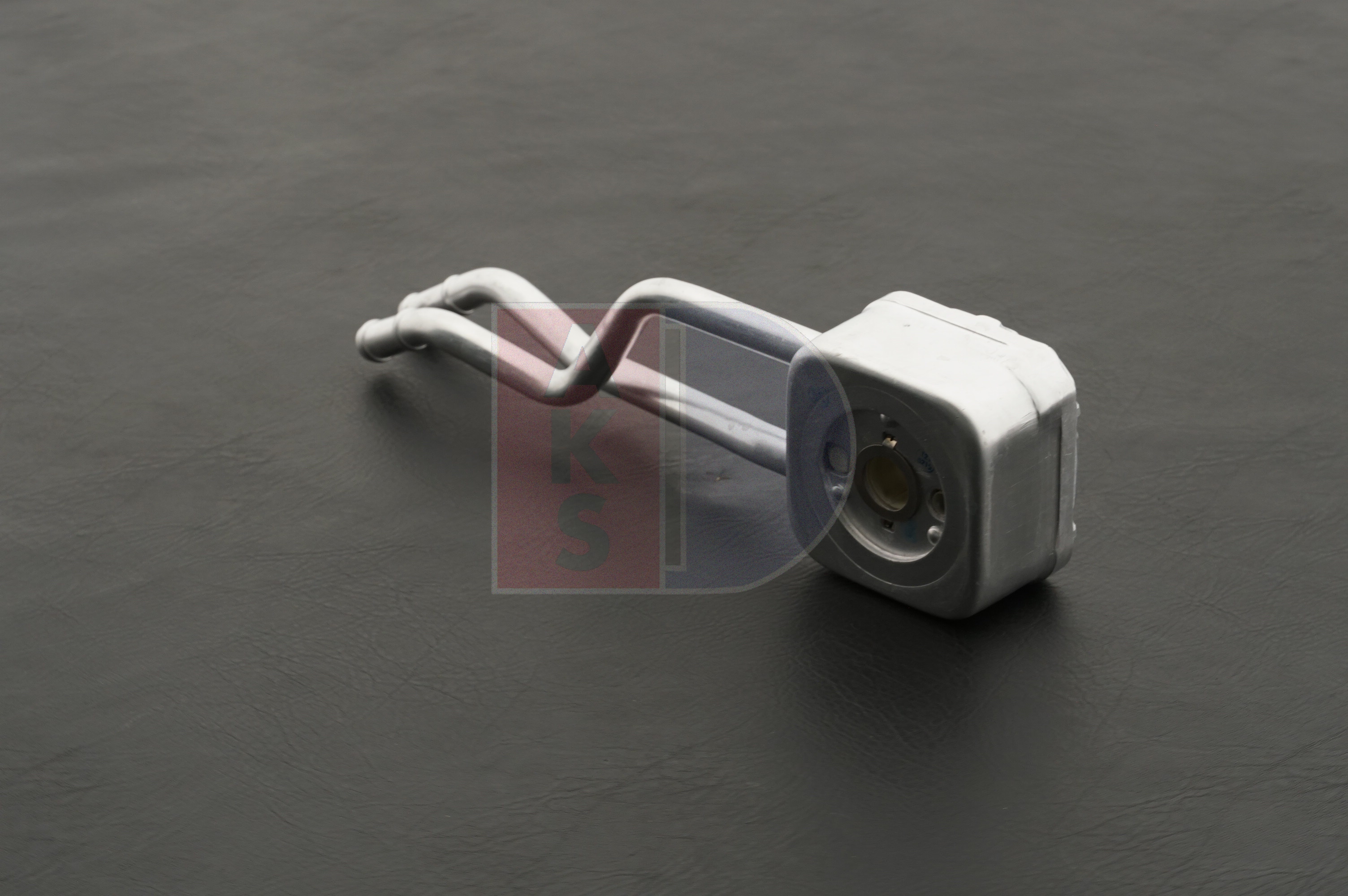 AKS DASIS 046008N Ölkühler