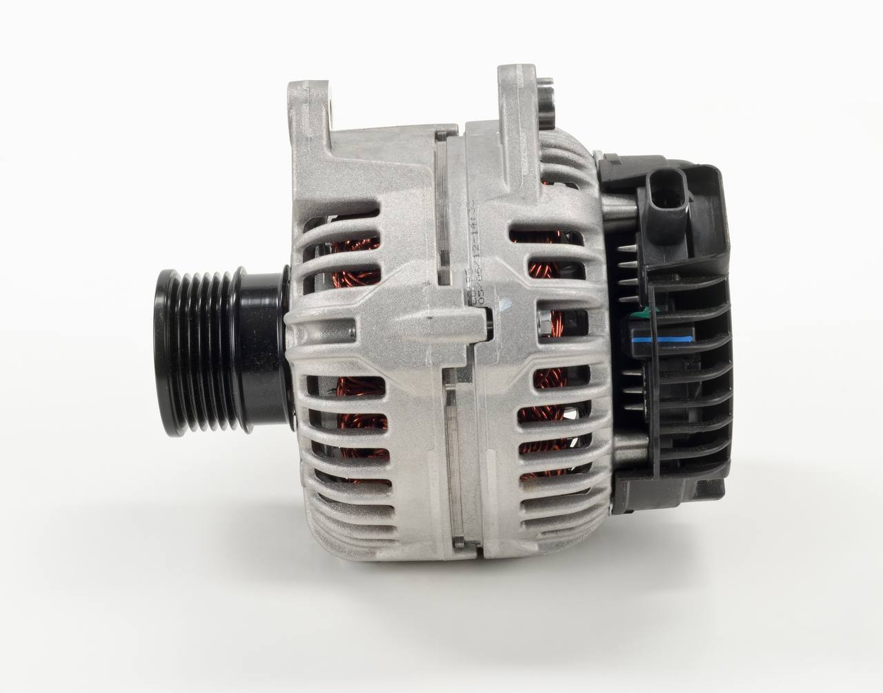 BOSCH 1 986 A01 157 Dynamo VAUXHALL Vectra Mk2 (C) CC (Z02) 2.8 V6 Turbo 250 Pk Benzine Z 28 NET