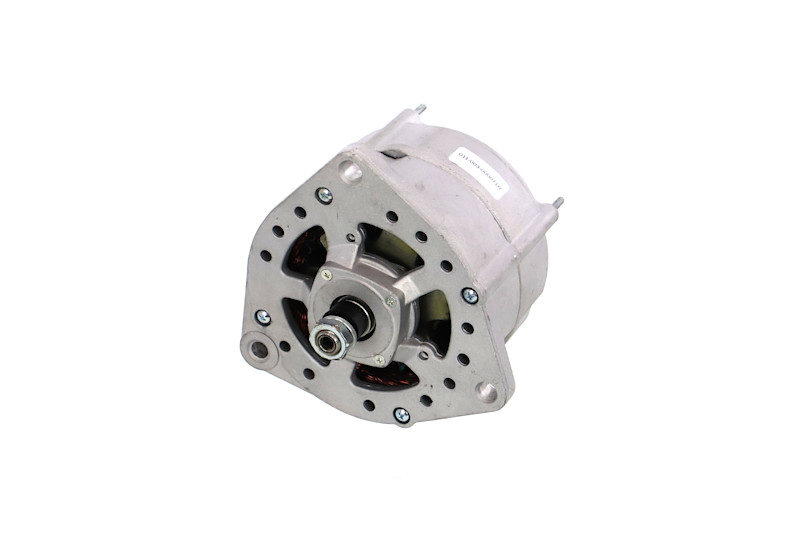Алтернатор 0120468107 REMANTE 011-003-000071R MERCEDES-BENZ, DAF, MAN