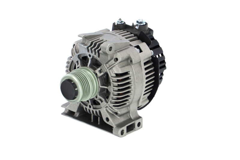 Lichtmaschine 011-003-000492R REMANTE A0101543902 MERCEDES-BENZ