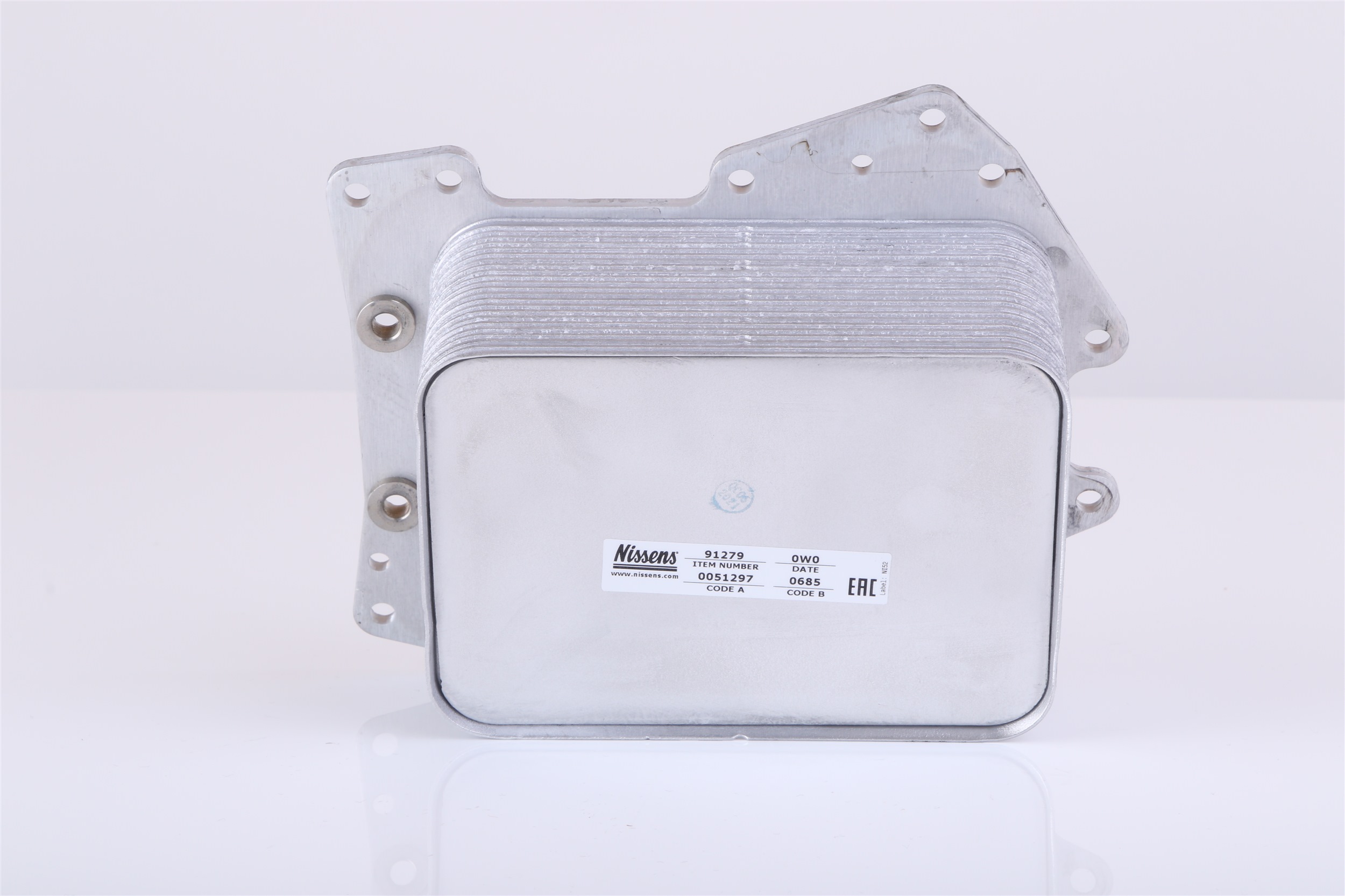 Маслен радиатор, двигателно масло LR022895 NISSENS 91279 FORD, LAND ROVER, ROVER