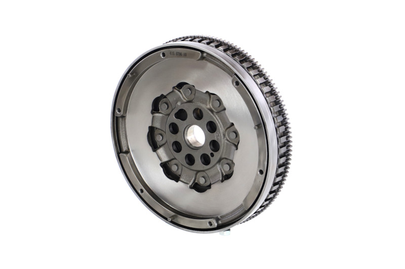 Schwungrad 009-001-000079R REMANTE 95517852 OPEL, FIAT, NISSAN, VAUXHALL
