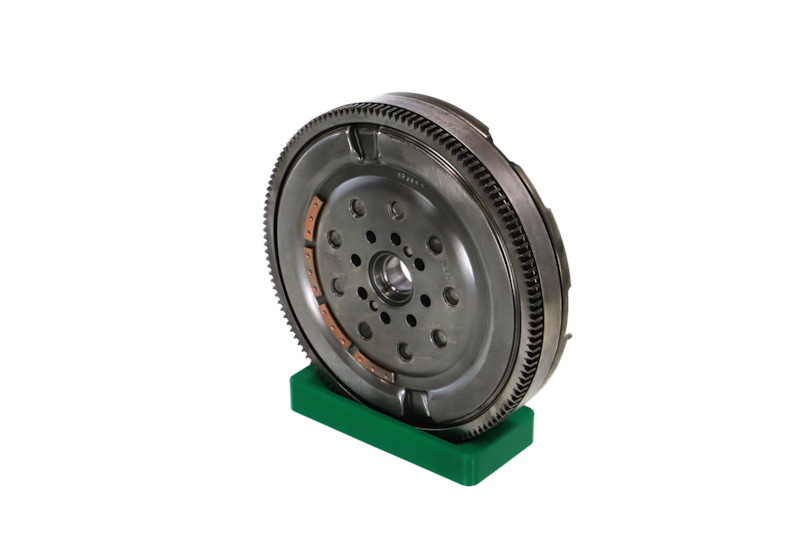 Schwungrad 009-001-000155R REMANTE 55498276 OPEL, VAUXHALL