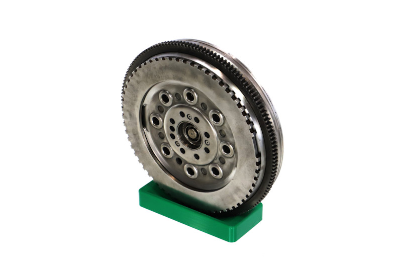 REMANTE 009001000164R Dubbelmassa vliegwiel W211 E 220 CDI 2.2 (211.006) 150 Pk Diesel 2002
