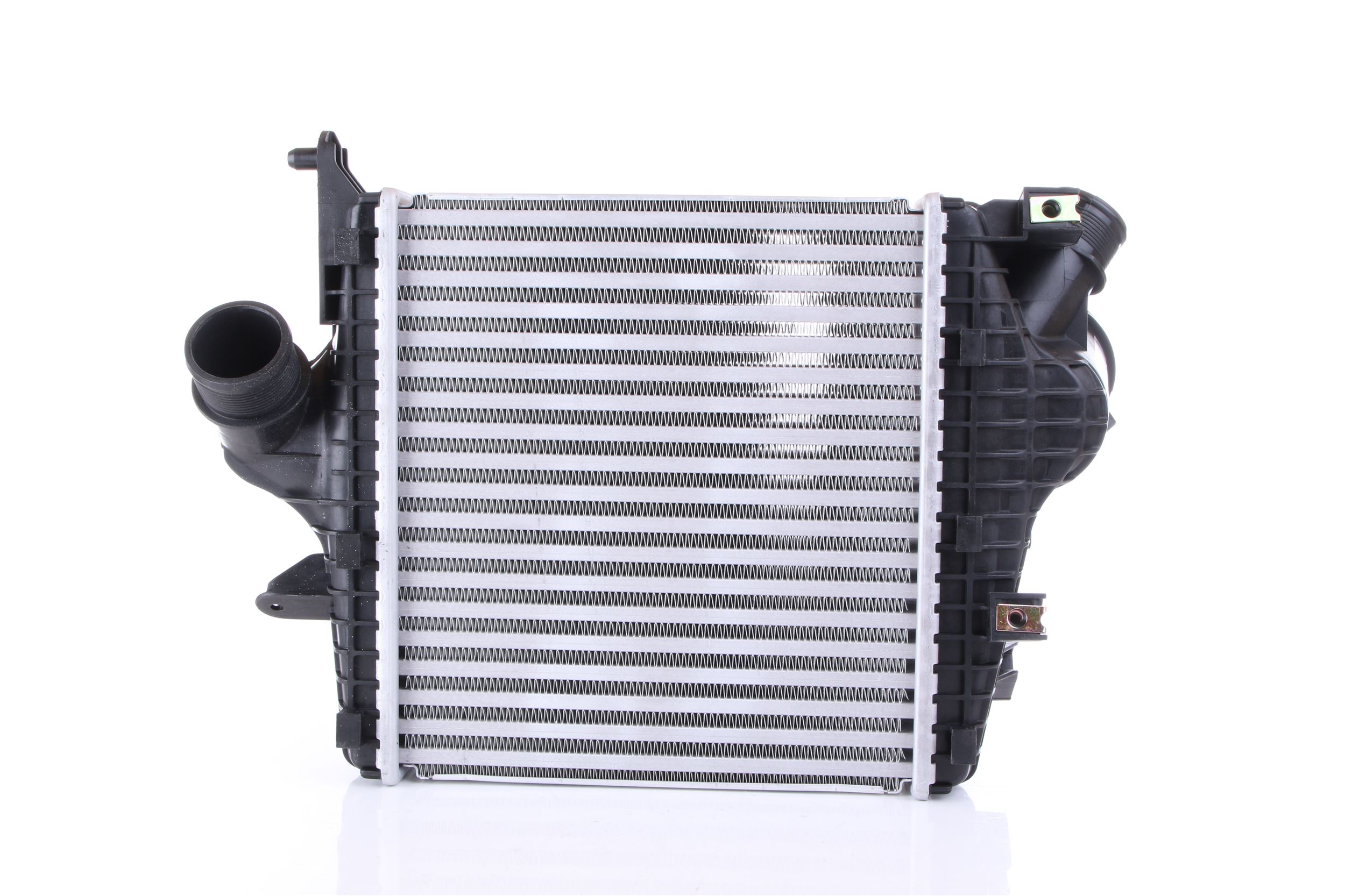 72524135 NISSENS 961304 AUDI Q8 intercooler charger