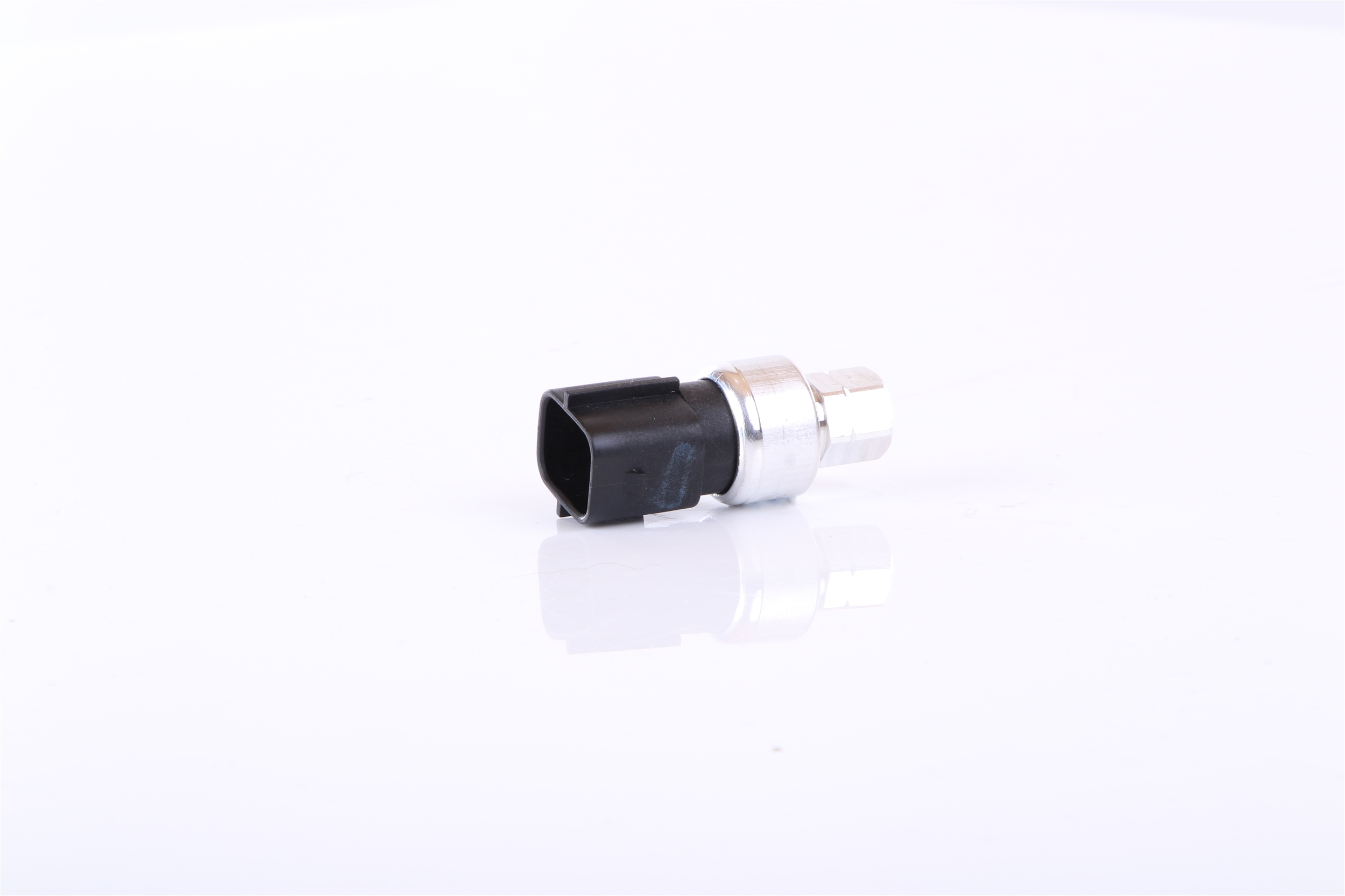 Pressostat, climatisation 4832512 NISSENS 301003 FORD