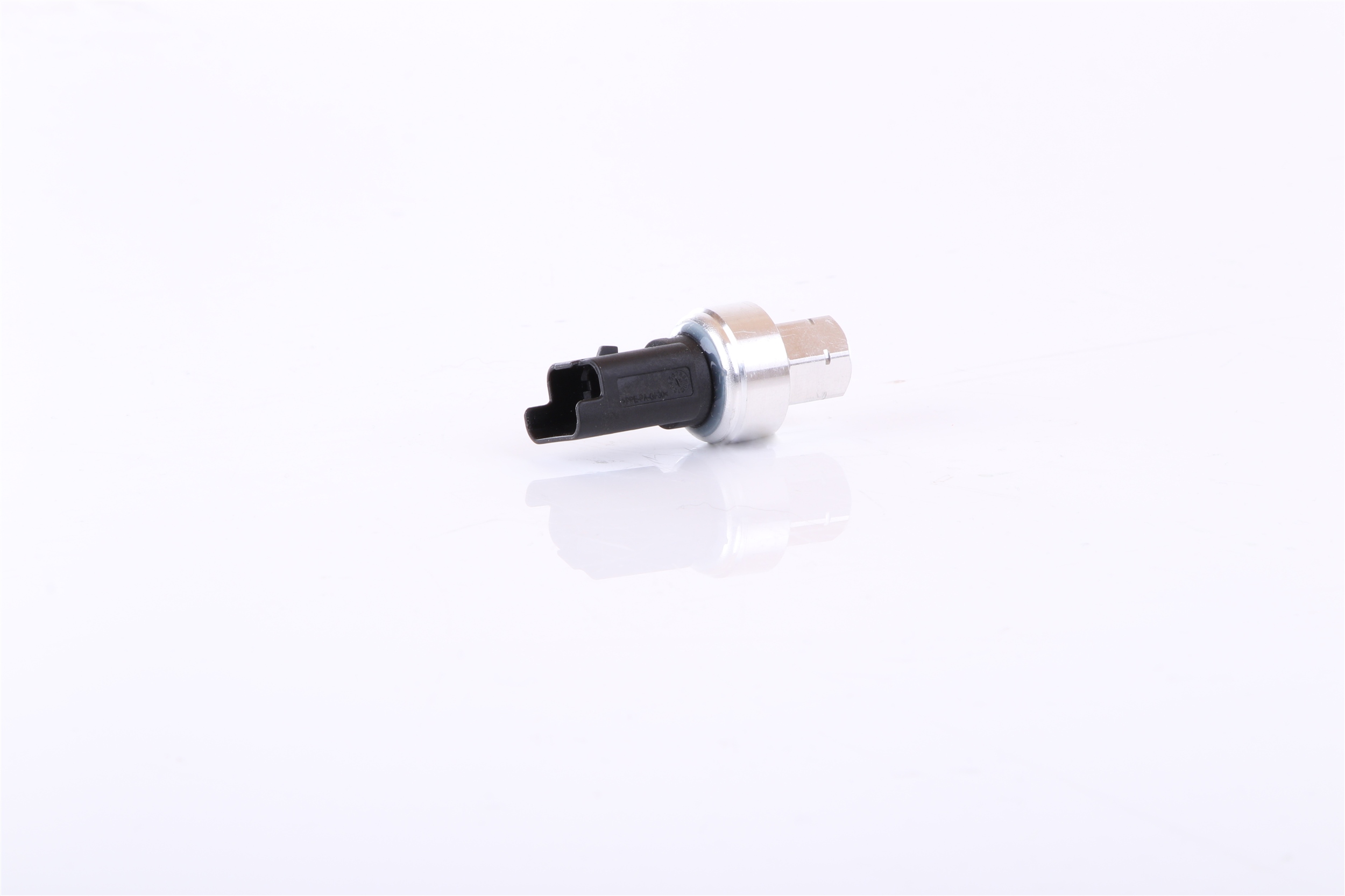 Прекъсвач на налягане, климатизация 98 33 078 680 NISSENS 301102 OPEL, PEUGEOT, FIAT, CITROЁN, JEEP
