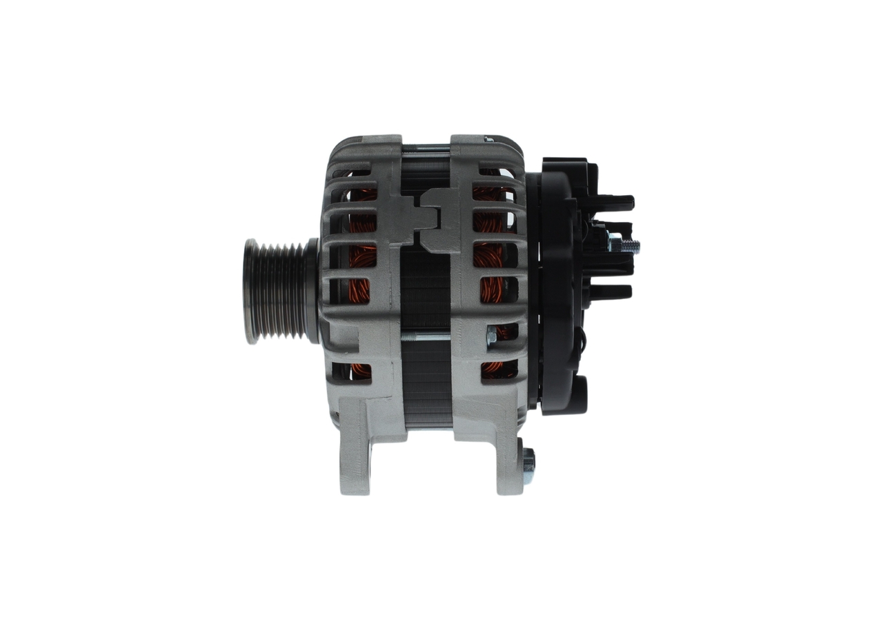 Lichtmaschine 1 986 A00 686 BOSCH 231004BE0B OPEL, RENAULT, TOYOTA, NISSAN, DACIA