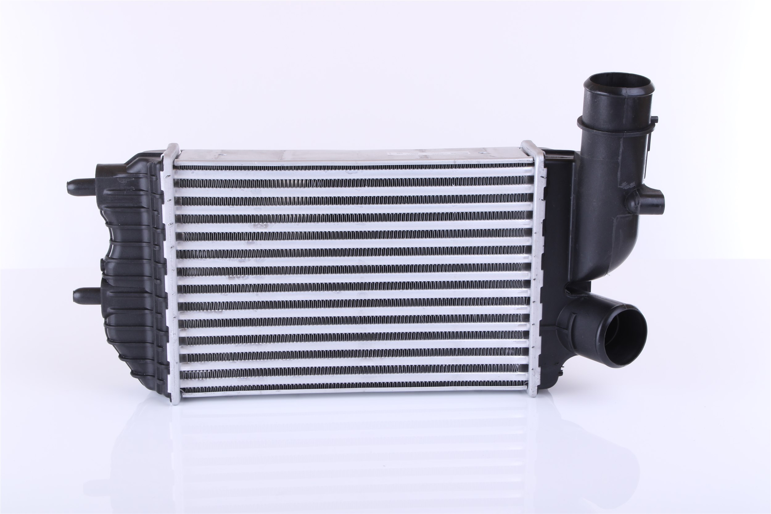 Intercooler E256097 NISSENS 96889 PEUGEOT, CITROЁN, FIAT, VOLVO