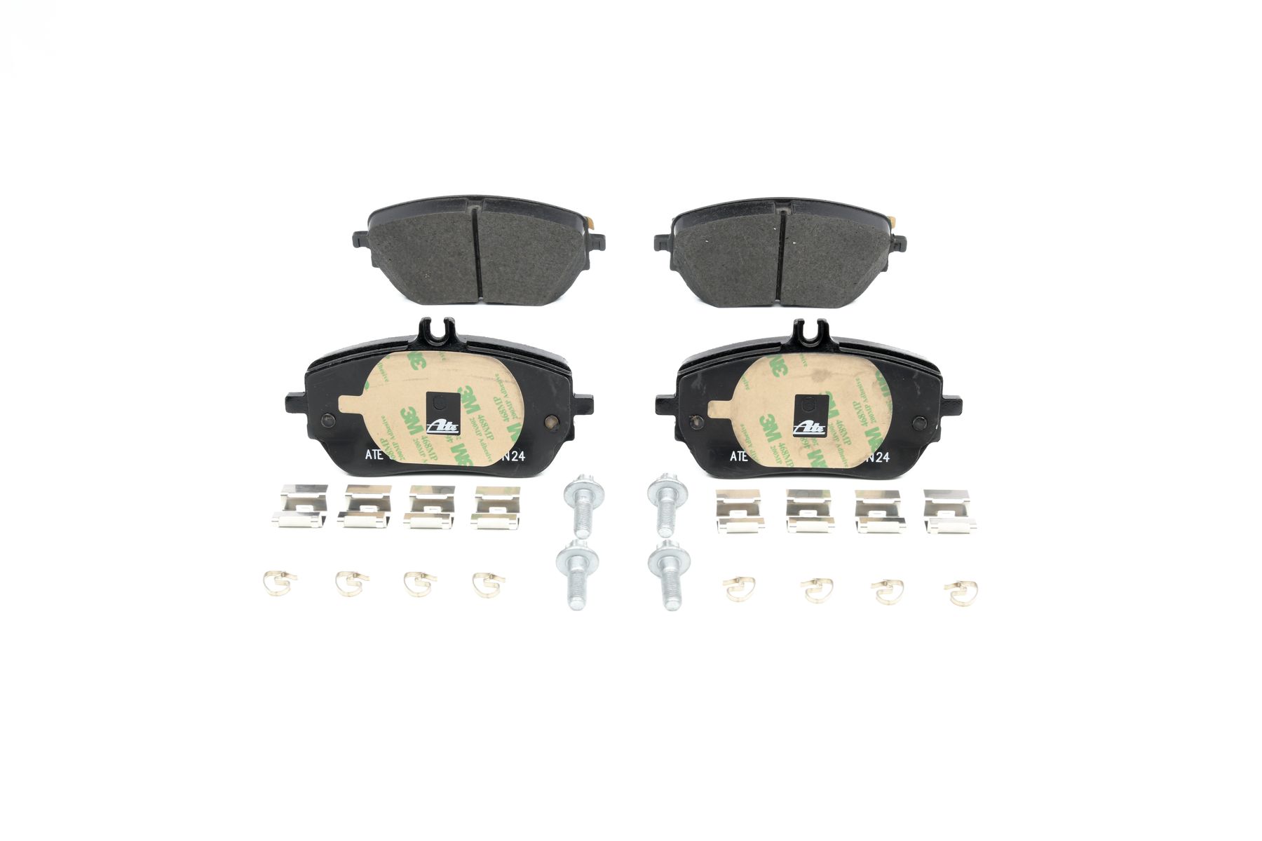 ATE 13.0470-3883.2 Bremsbelagsatz Ceramic exkl. Verschleißwarnkontakt, mit Zubehör, mit Bremssattelschrauben