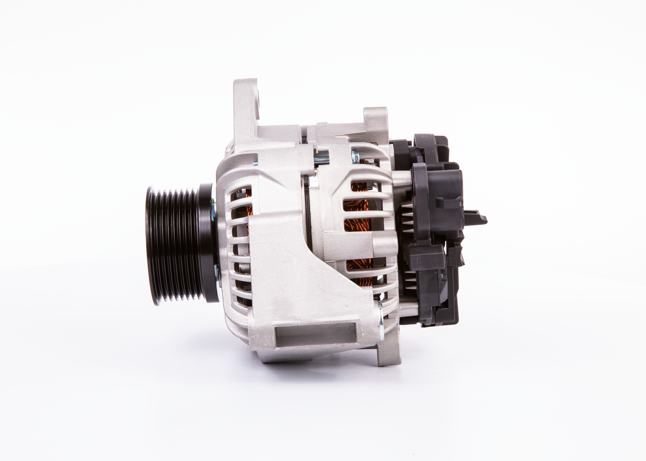 Alternator A013 154 40 02 BOSCH 1986A00913 MERCEDES-BENZ