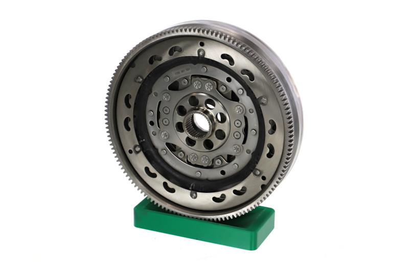 REMANTE 009001000267R Volant moteur bi-masse VW T6 Transporter 2.0 TDI 4motion 204 CV Diesel 2022