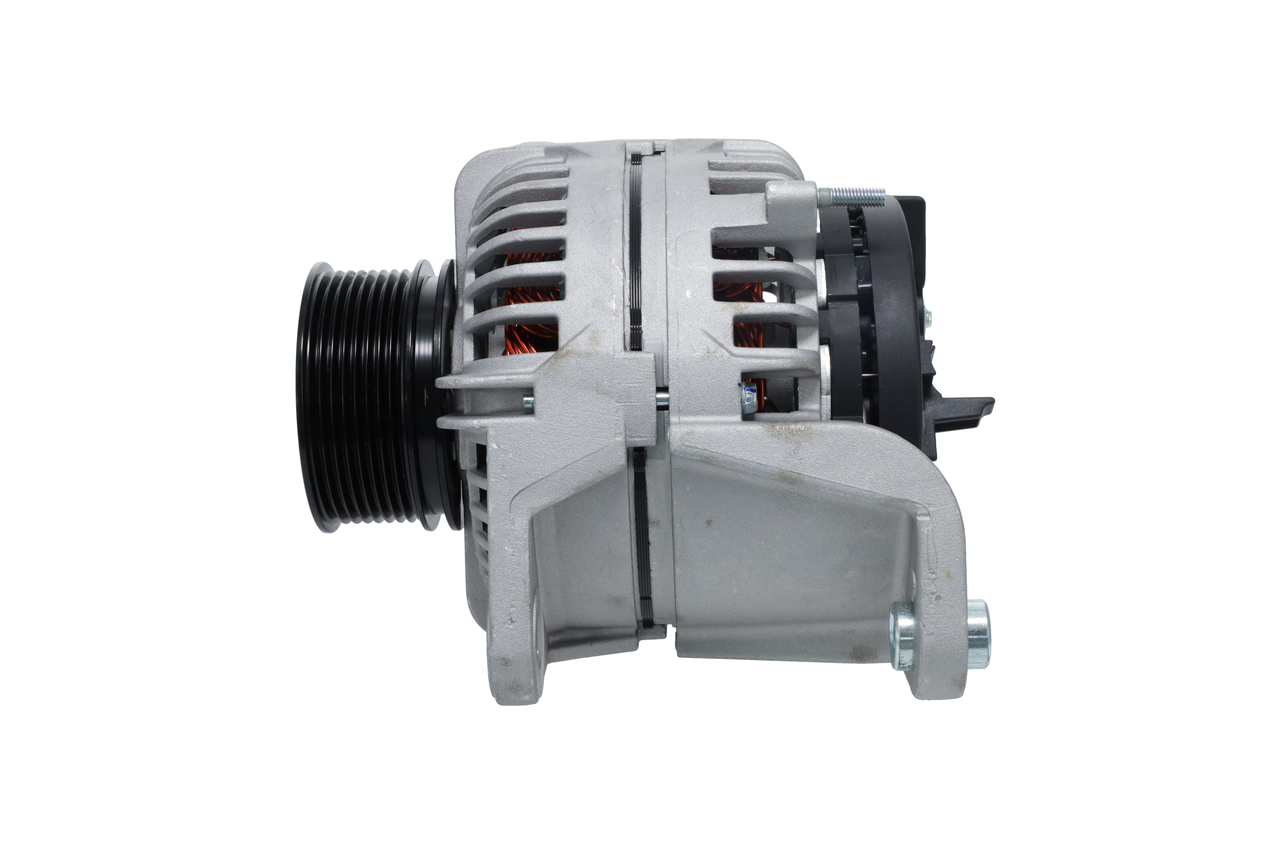 Lichtmaschine 1 986 A00 990 BOSCH A004TR5392 RENAULT, VOLVO, MITSUBISHI