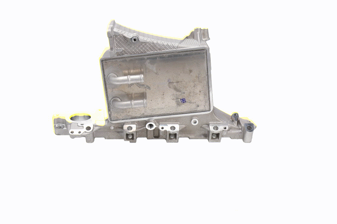 V10-60-0105 VEMO Intercooler AUDI