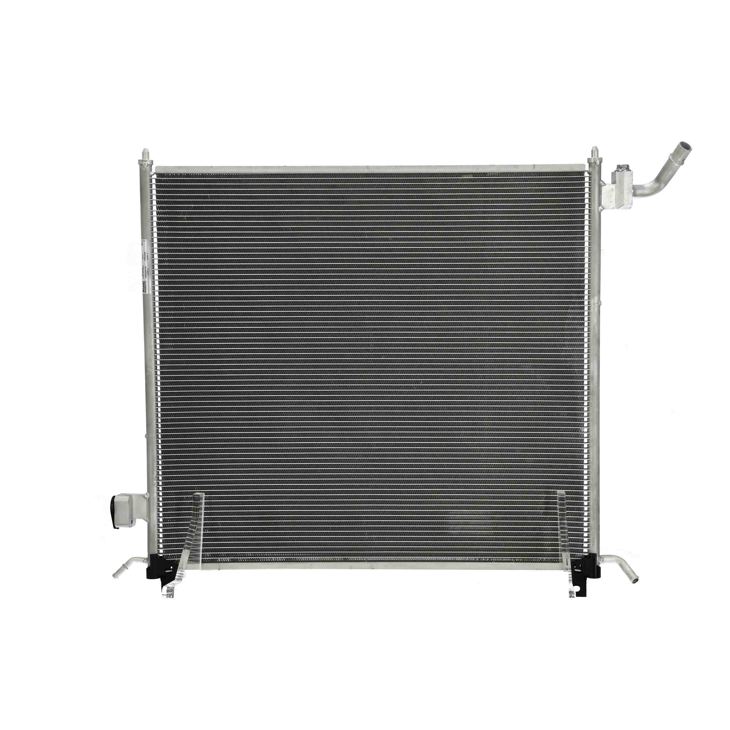 Radiateur du moteur LR062430 NISSENS 607376 LAND ROVER