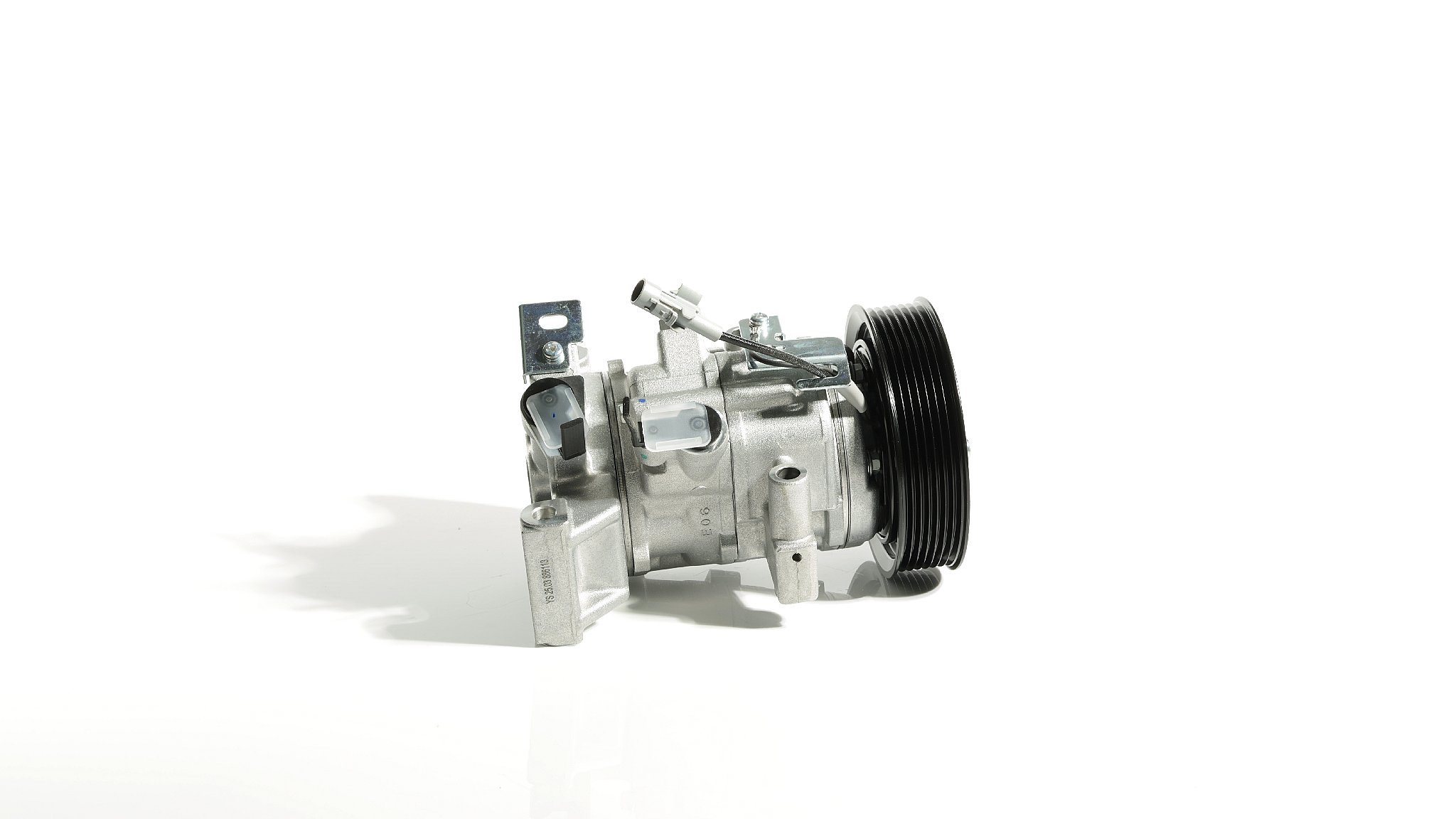 Klimakompressor 88320-0K520 MAHLE ACP1750000S TOYOTA