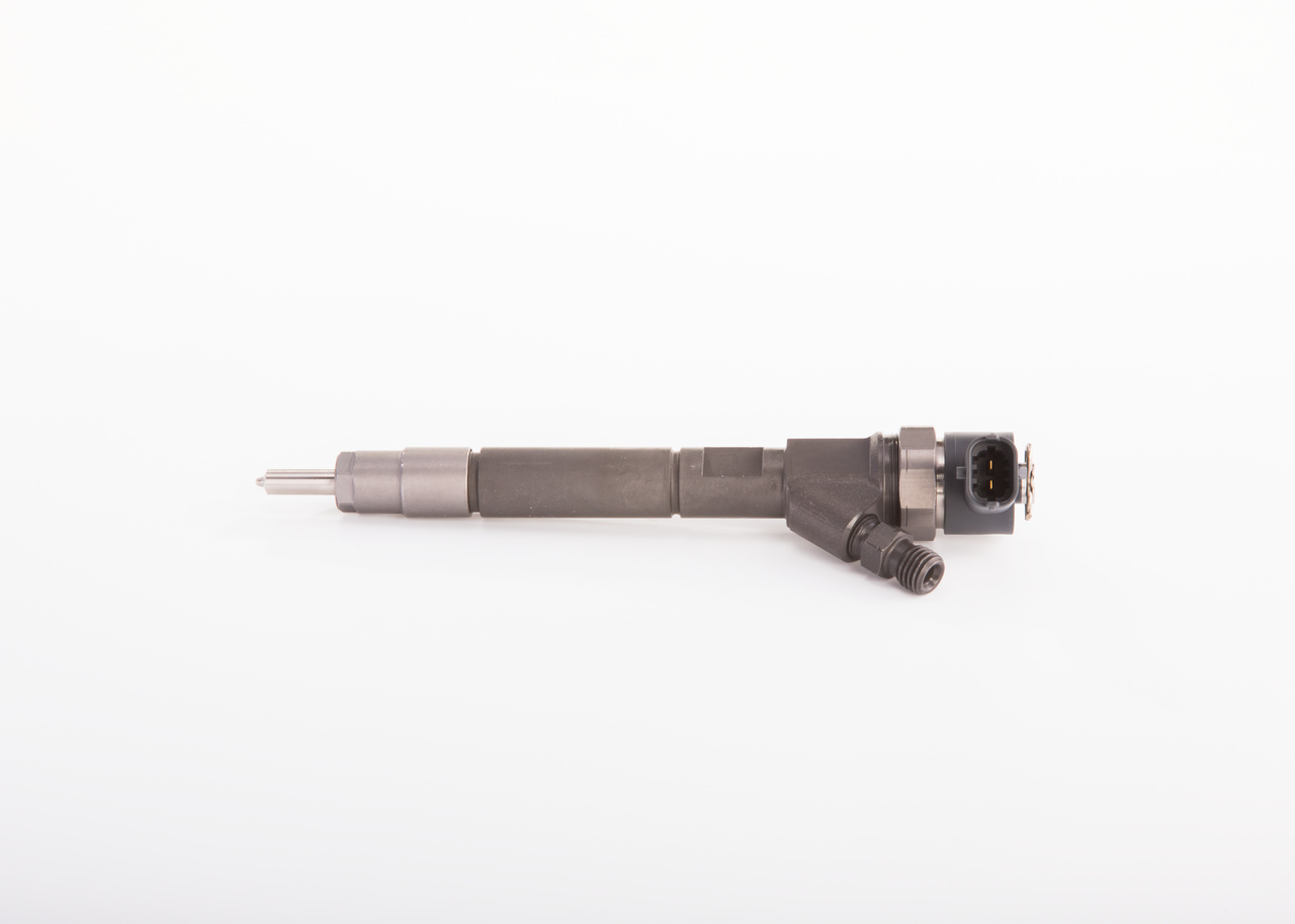 Injecteur 44 17 362 BOSCH 0445110102 OPEL, FORD, VAUXHALL, RENAULT TRUCKS
